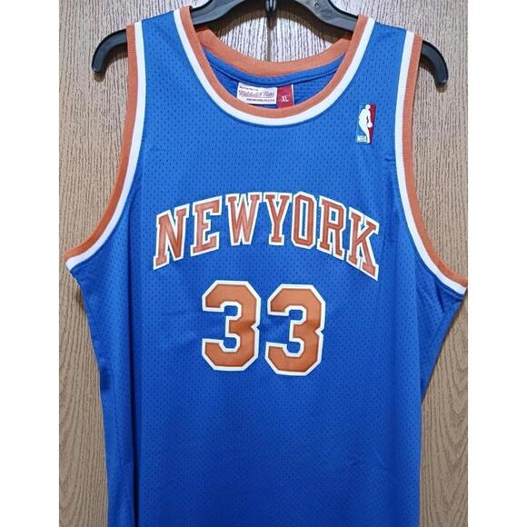 Other - *Patrick Ewing-(Knicks)-(Blue)-(Good Con.)-(XL)-$95